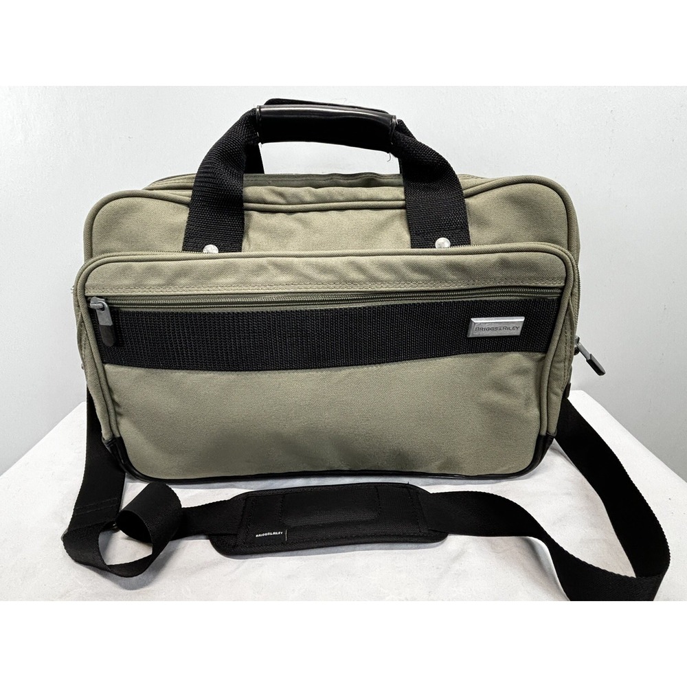 Briggs And Riley Travelware Messenger Laptop Bag Green Canvas Shoulder Strap